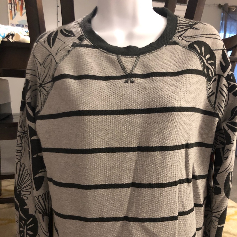 Dakine (new!) Tropical Print Sweater